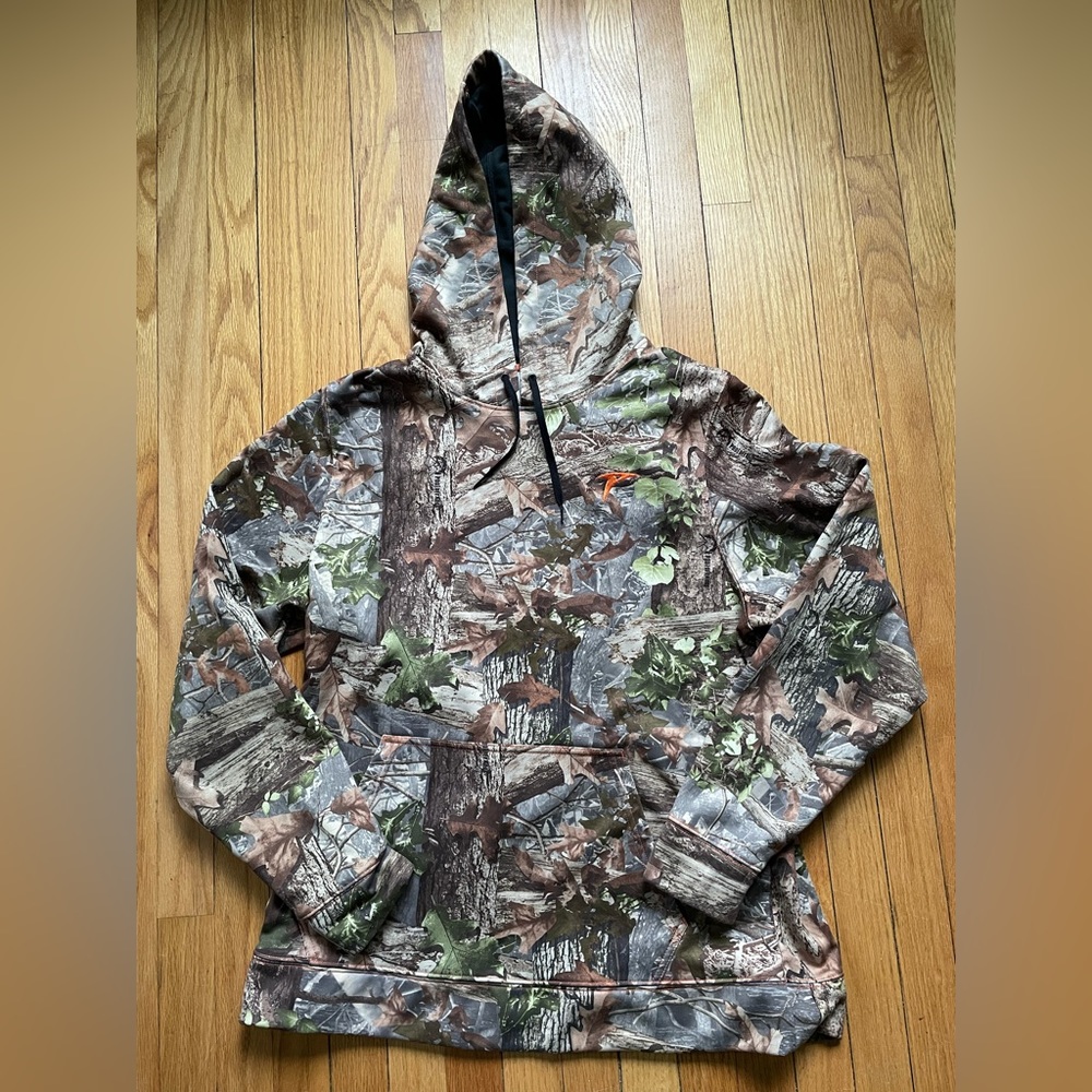 Plythal Camo Hoodie. Great condition